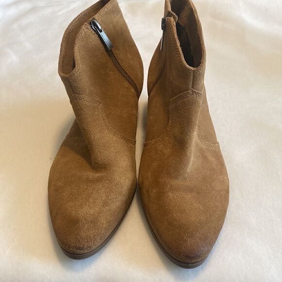 Vince Camuto Suede Tan Booties 10 - Picture 2 of 9